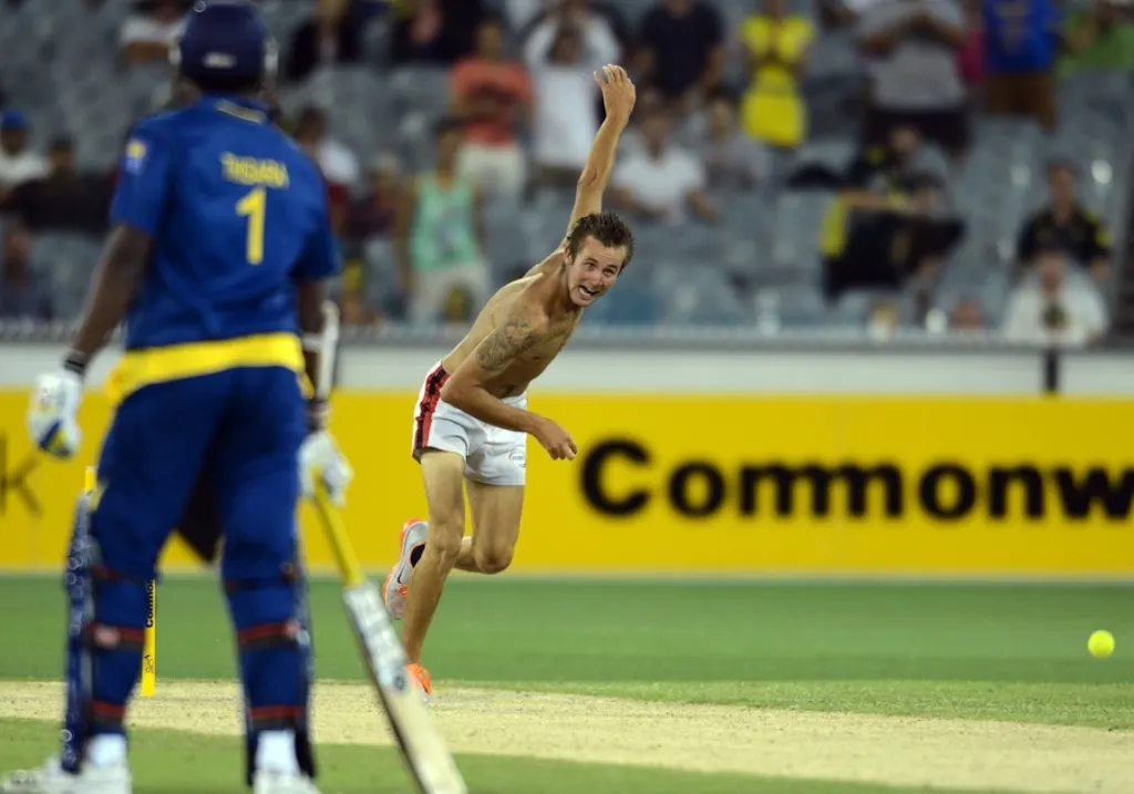 watch the thrilling 2nd odi match between sri lanka and australia live! join us for real-time updates, expert analysis, and excitement as these two cricketing giants face off in a must-see showdown.
