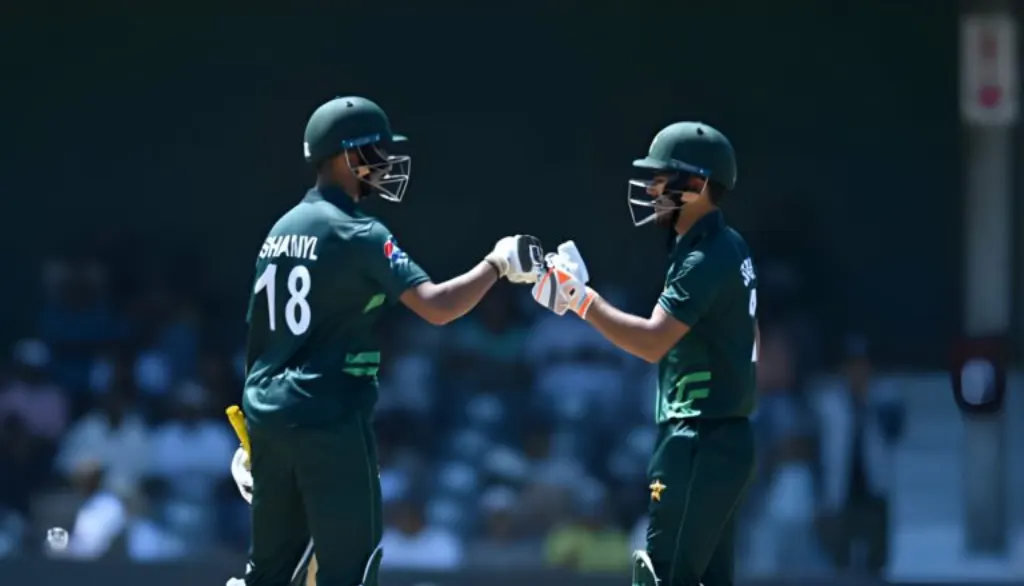 watch as new zealand triumphs over pakistan with a stunning 115-run victory in the 4th t20 match. dive into the highlights and key moments of this thrilling game that showcased exceptional performances from both teams.