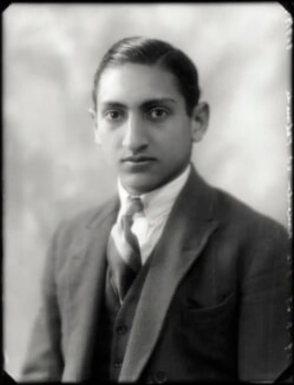 explore the life and legacy of iftikhar ali khan pataudi, a renowned figure in indian cricket history. discover his contributions to the sport, his impact on the game, and his influential role as a captain and player.