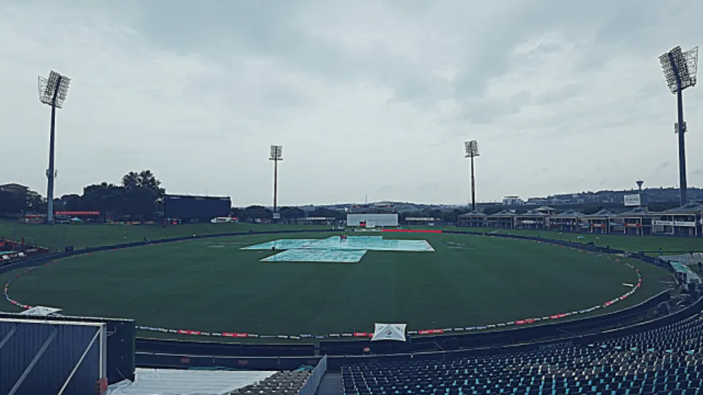 ind vs sa 1st test: india stages a strong comeback as south africa reaches 105/3 at lunch. follow live updates and match analysis.