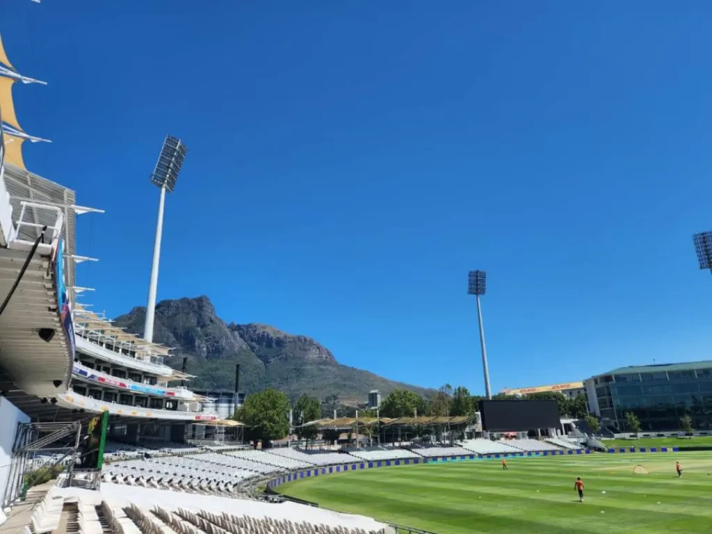 live update of ind vs sa 2nd test: india struggles at 90/5 by tea, losing three early wickets in the match.