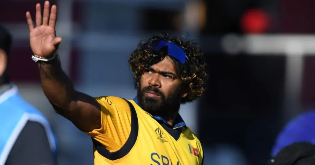 after a bomb blast in pakistan, 8 sri lankan cricket players may consider quitting the pakistan tour due to safety concerns.
