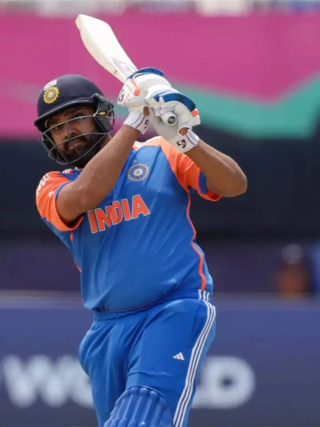 explore the thrilling sixes debate between cricket legends rohit sharma and shahid afridi, showcasing their powerful batting and unforgettable moments.